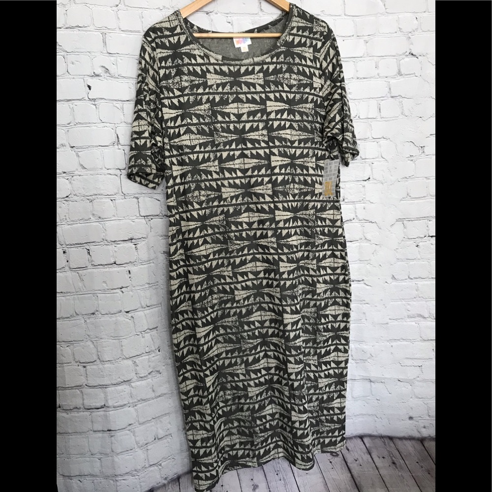 LulaRoe Julia Dress Size:3XL NWT